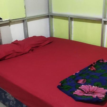 Agus Family Homestay Labuan Bajo Exterior photo