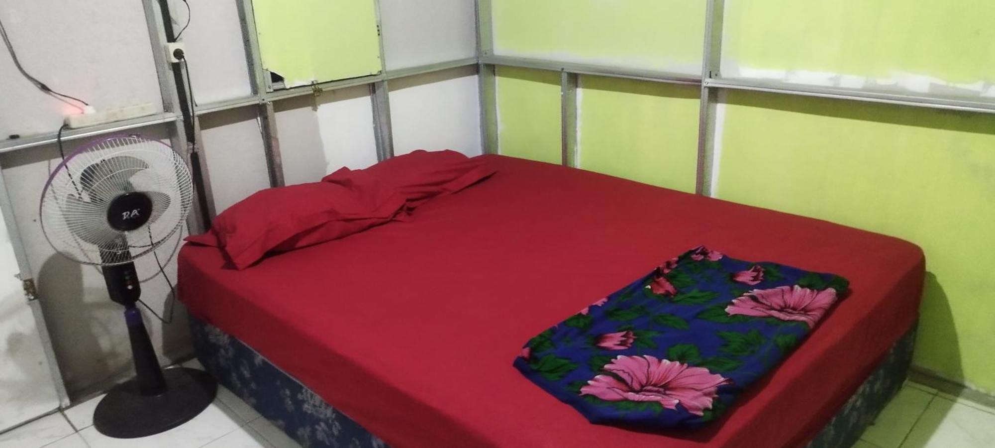 Agus Family Homestay Labuan Bajo Exterior photo